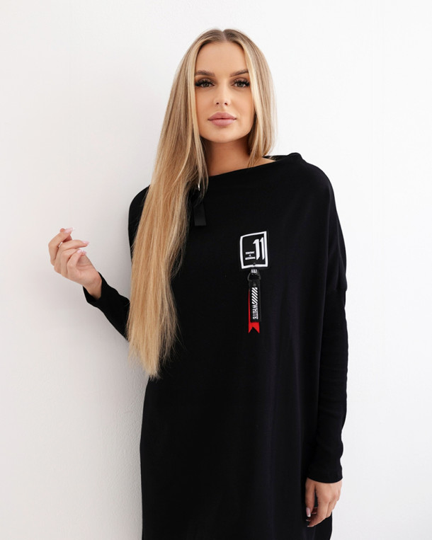 Bluza oversize z asymetrycznymi bokami