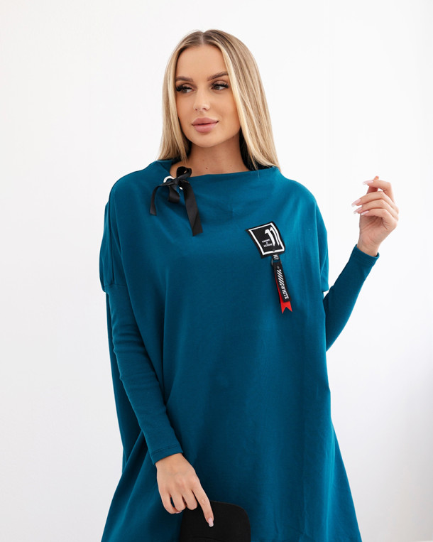 Bluza oversize z asymetrycznymi bokami