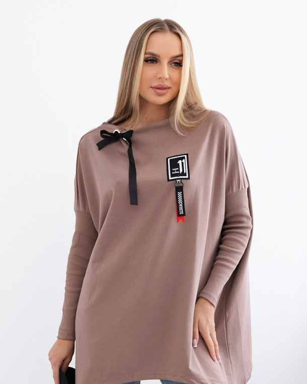 Bluza oversize z asymetrycznymi bokami